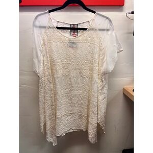Johnny Was White with White Embroidery Blouse